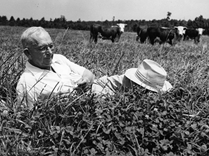 Ira Obed Schaub (1880-1971) in 1950. Image from the Special Collections Research Center, North Carolina State University Libraries.