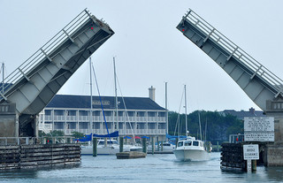 Beaufort Channel Drawbridge. Image courtesy of Flickr user Susan Smith. 