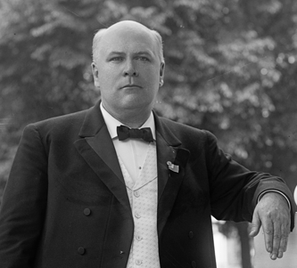 Photograph of Robert Brodnax Glenn. Image from the Library of Congress.