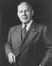 Graham Arthur Barden, half-length portrait, standing, facing slightly left, circa 1956. Image courtesy of the Library of Congress. 