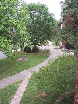 Lenoir Rhyne Campus. Image courtesy of Flickr user Laura Heller. 